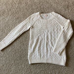 White chunky sweater